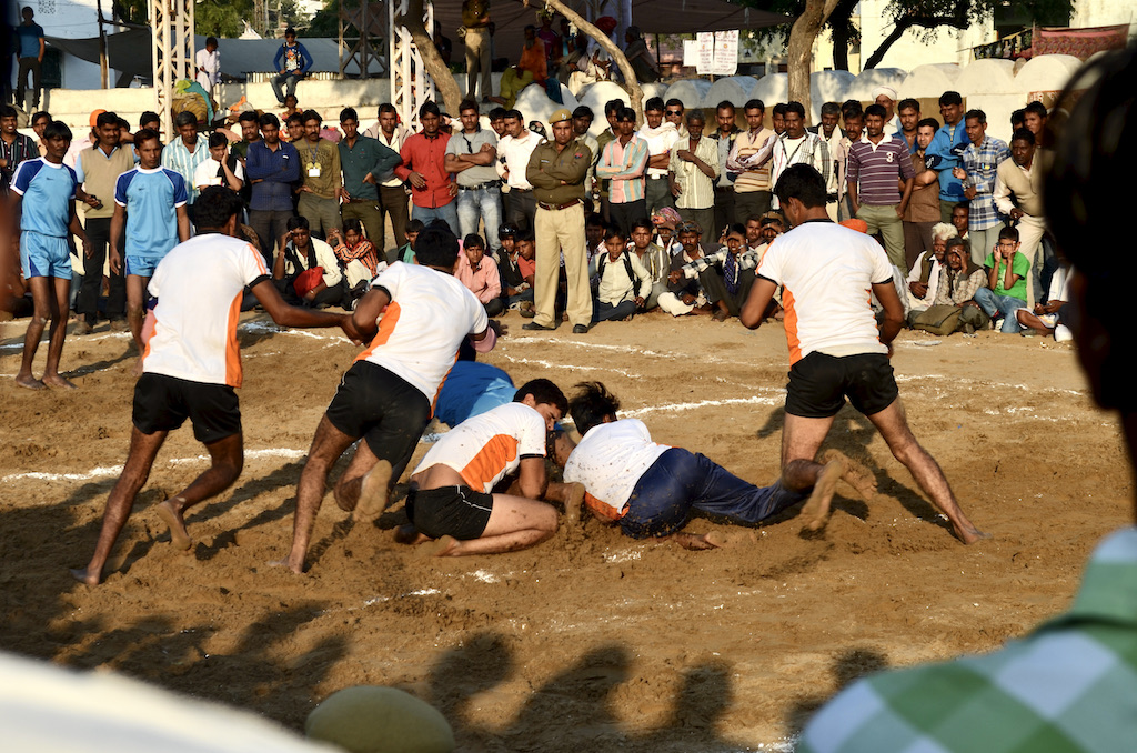 playing kabbadi